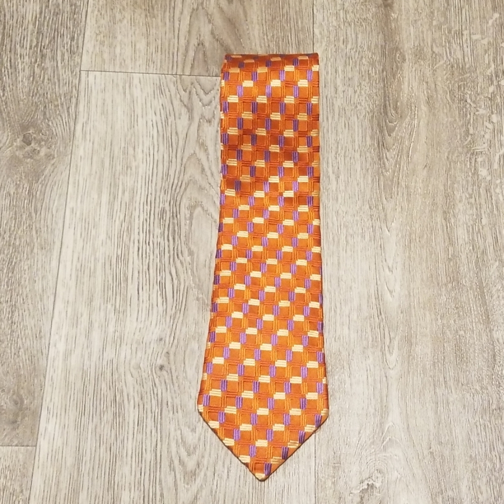 Tommy Hilfiger 100% silk tie, burnt orange